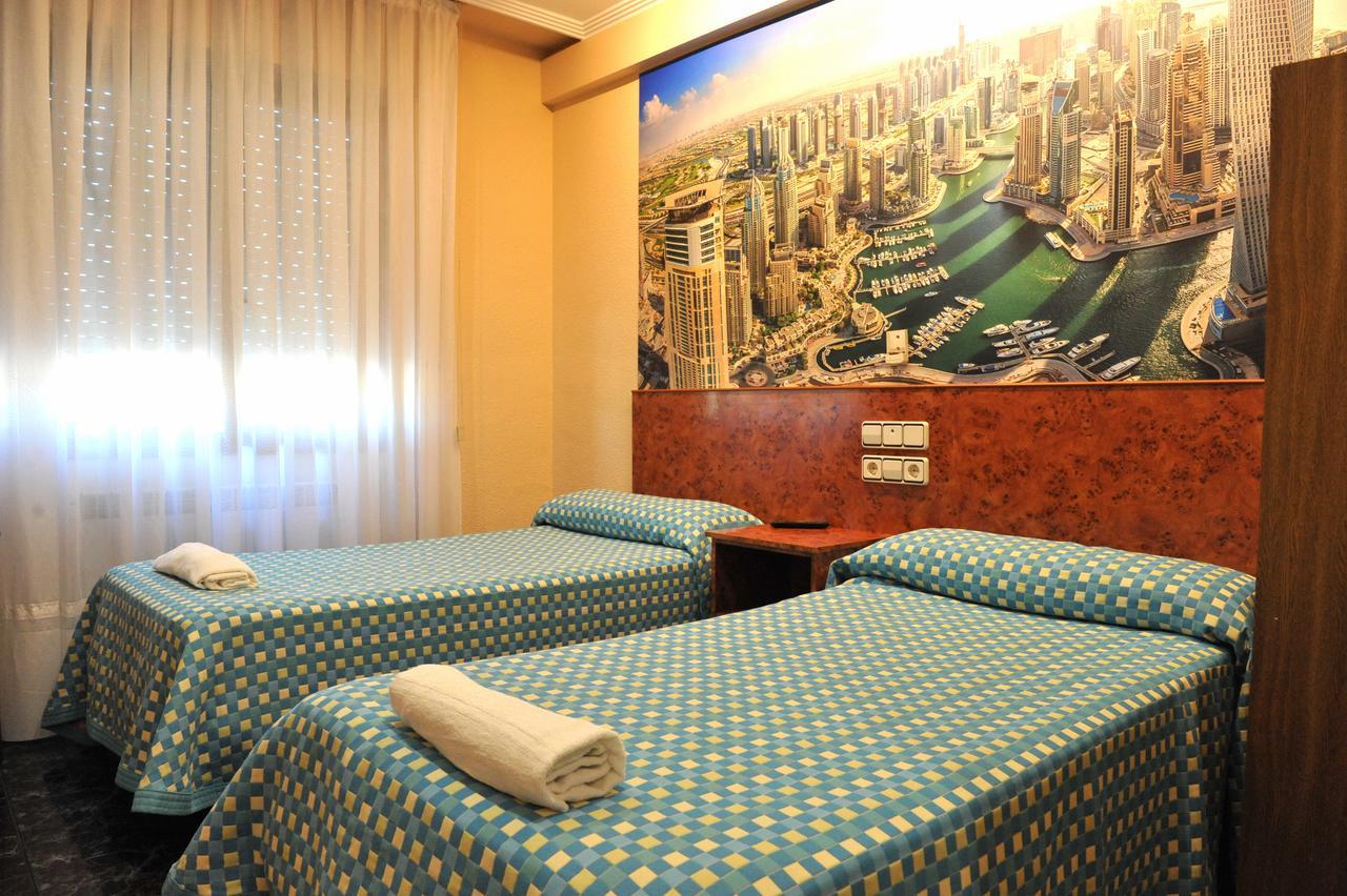 Hostal Venecia Azagra Luaran gambar