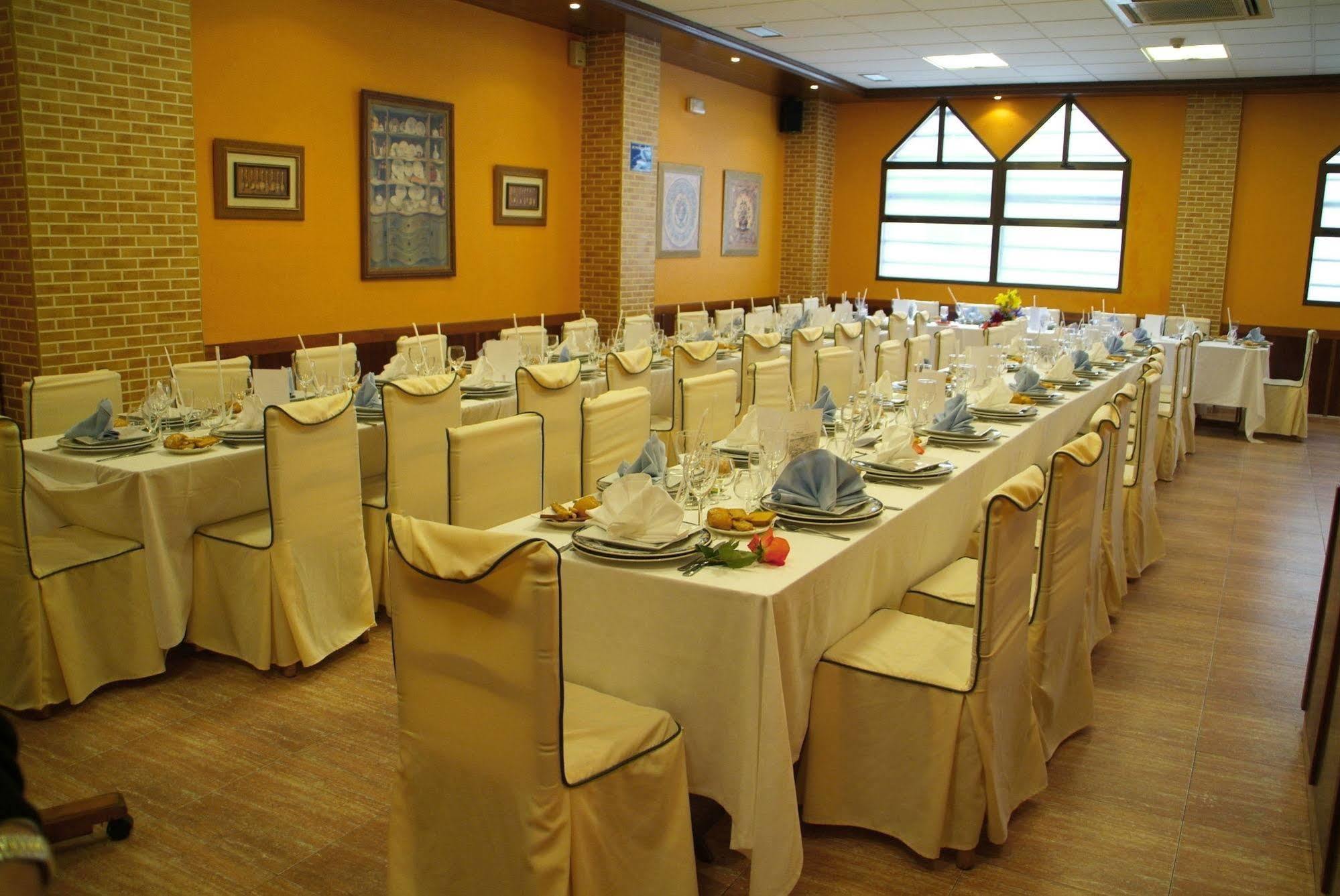 Hostal Venecia Azagra Luaran gambar